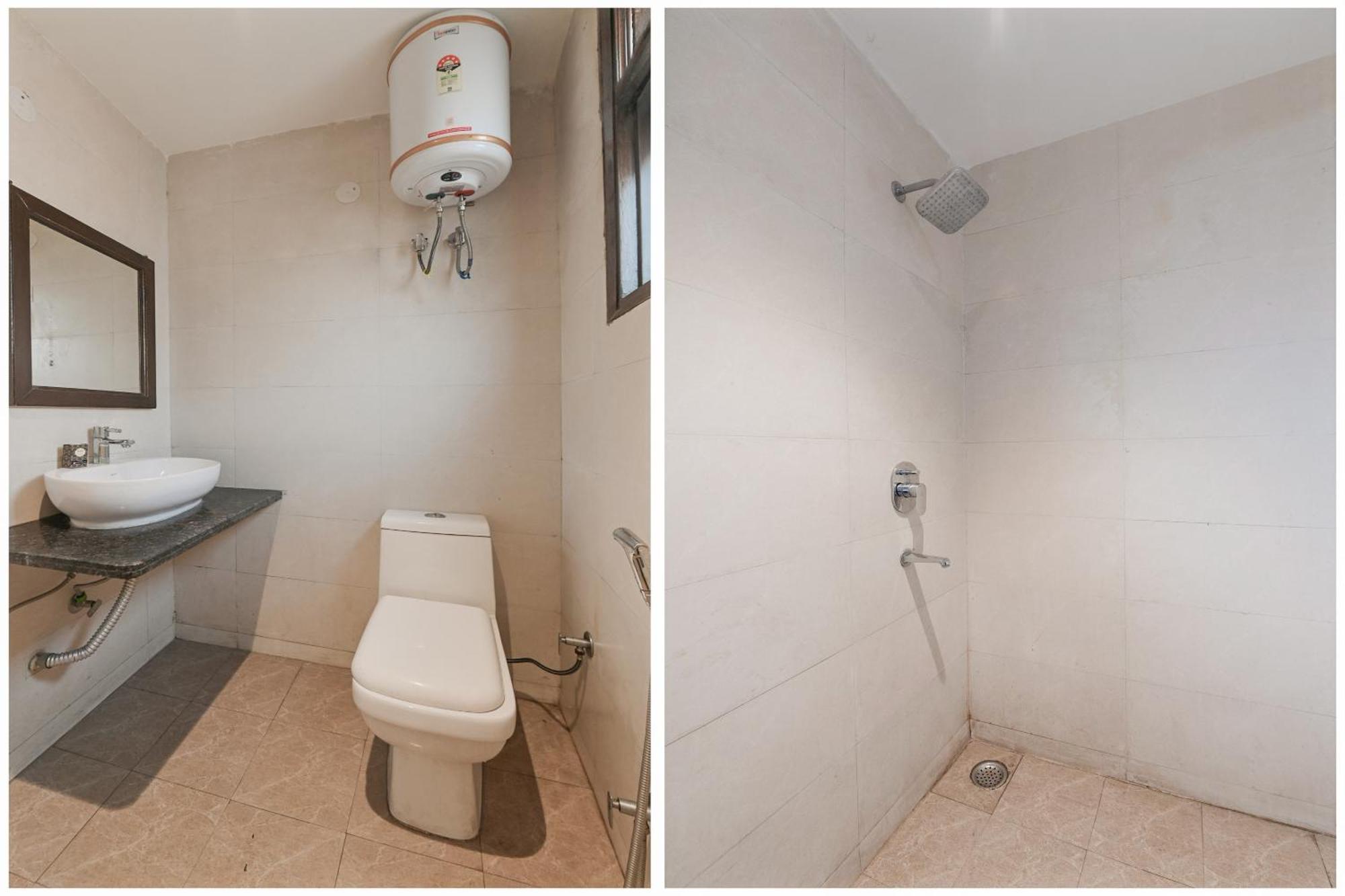 Hotel O Premium Rooms Chhatarpur Új-Delhi Kültér fotó