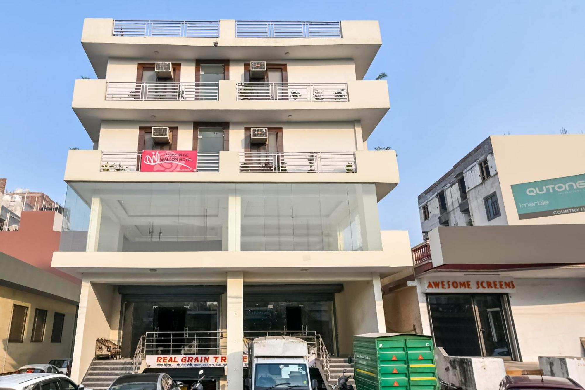 Hotel O Premium Rooms Chhatarpur Új-Delhi Kültér fotó